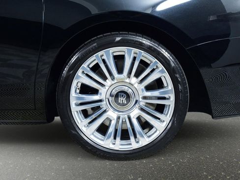 Used 2022 Rolls-Royce Ghost AWD/4WD image 19