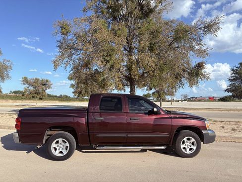 Used 2005 Dodge Dakota SLT w/ Trailer Tow Group RWD image 46
