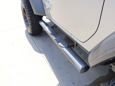 Used 2018 Jeep Wrangler Sport AWD/4WD image 10
