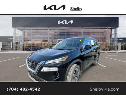 Used 2023 Nissan Rogue SV