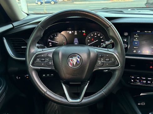 Used 2022 Buick Envision Essence w/ Technology Package I image 21