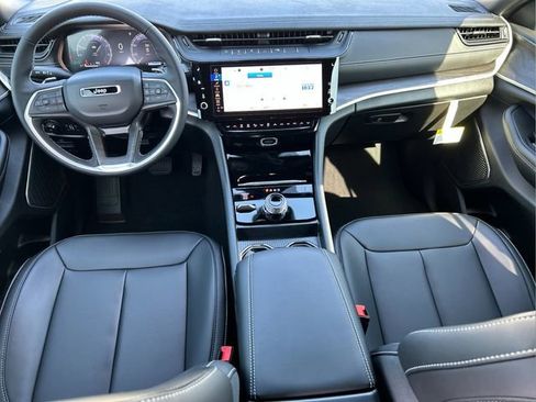 New 2026 Jeep Grand Cherokee L Limited image 43