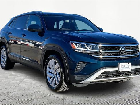 Used 2023 Volkswagen Atlas Cross Sport SE w/ Panoramic Sunroof Package image 12