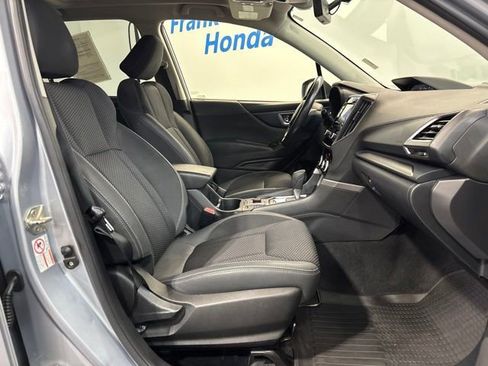 Used 2020 Subaru Forester Premium AWD/4WD image 27