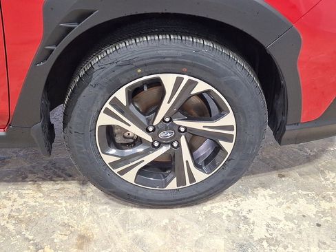 Used 2024 Subaru Crosstrek 2.0i Premium image 9