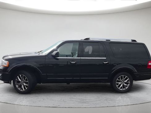Used 2017 Ford Expedition EL Limited w/ Equipment Group 301A AWD/4WD image 11