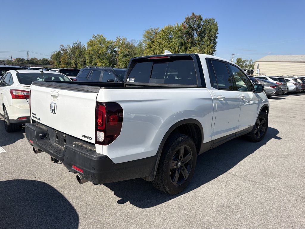 Used 2021 Honda Ridgeline Black Edition image 6