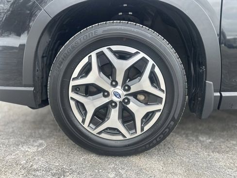 Used 2021 Subaru Forester Premium image 27