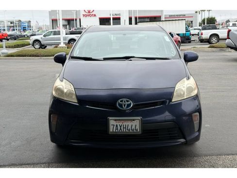 Used 2013 Toyota Prius Two FWD image 3