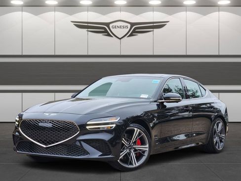 Used 2025 Genesis G70 3.3T Advanced w/ Sport Prestige Package image 1