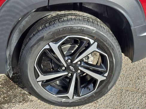 Used 2022 Chevrolet TrailBlazer RS image 45