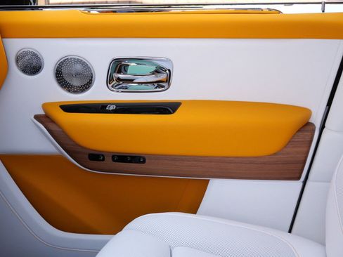 New 2026 Rolls-Royce Cullinan AWD/4WD image 11