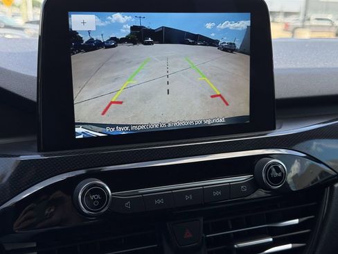 Used 2025 Ford Escape ST-Line image 18