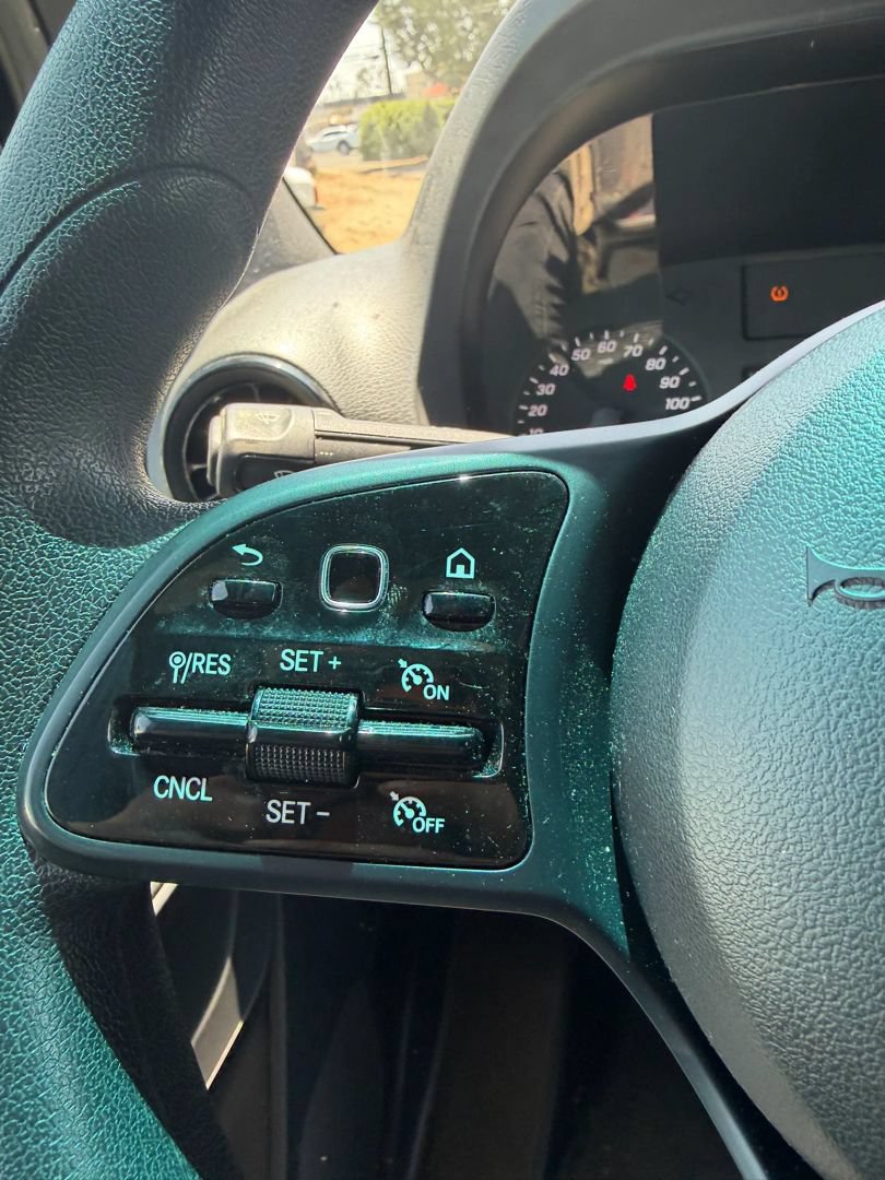 Used 2019 Mercedes-Benz Sprinter 2500 image 21