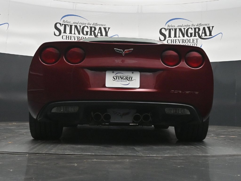 Used 2006 Chevrolet Corvette Coupe w/ Preferred Equipment Group RWD image 31