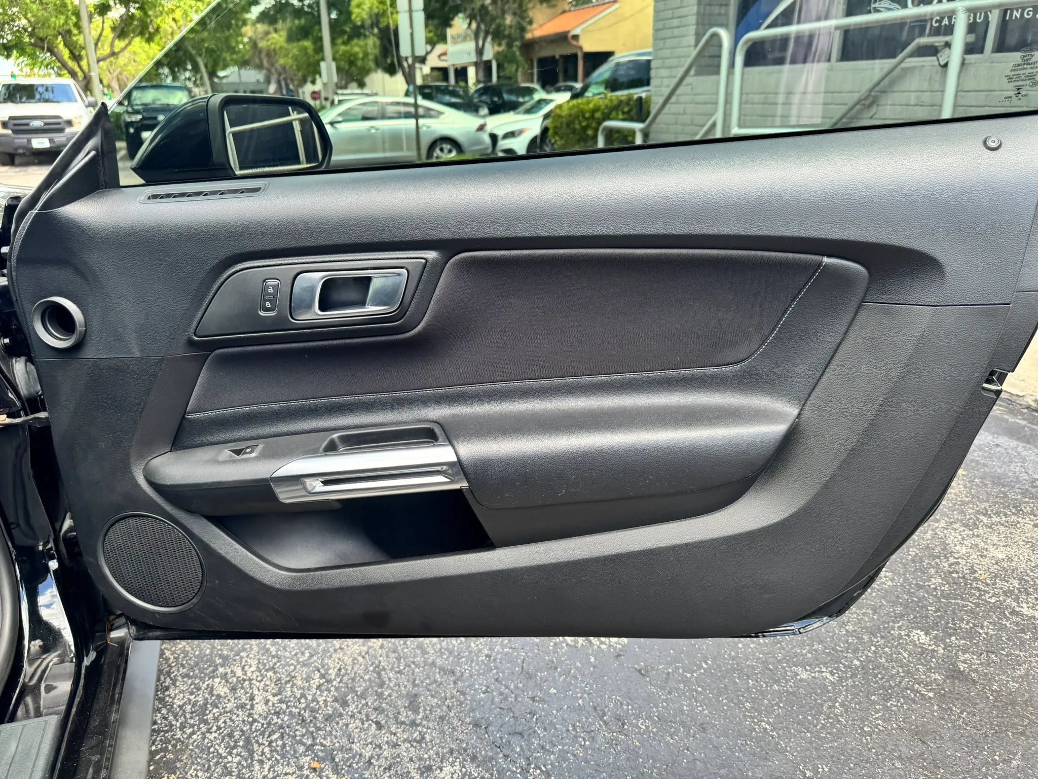 Used 2021 Ford Mustang GT RWD image 32