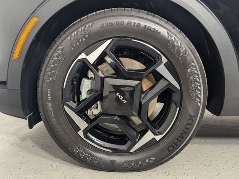 Used 2026 Kia Sportage EX w/ EX Panorama Roof Package FWD image 9