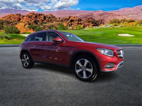 Used 2018 Mercedes-Benz GLC 300 GLC 300 image 2