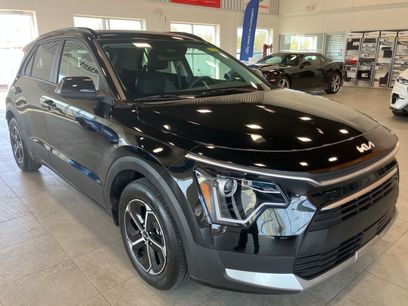 Used 2023 Kia Niro EX