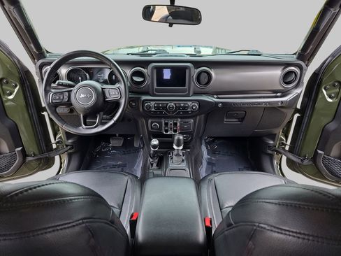 Used 2023 Jeep Wrangler Unlimited w/ Cold Weather Group AWD/4WD image 10