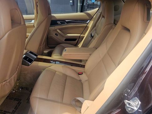 Used 2012 Porsche Panamera image 42