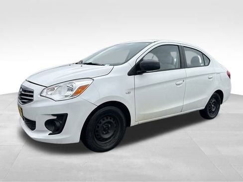 Used 2017 Mitsubishi Mirage G4 ES image 1
