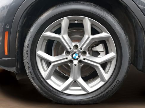 Used 2021 BMW X4 xDrive30i image 25