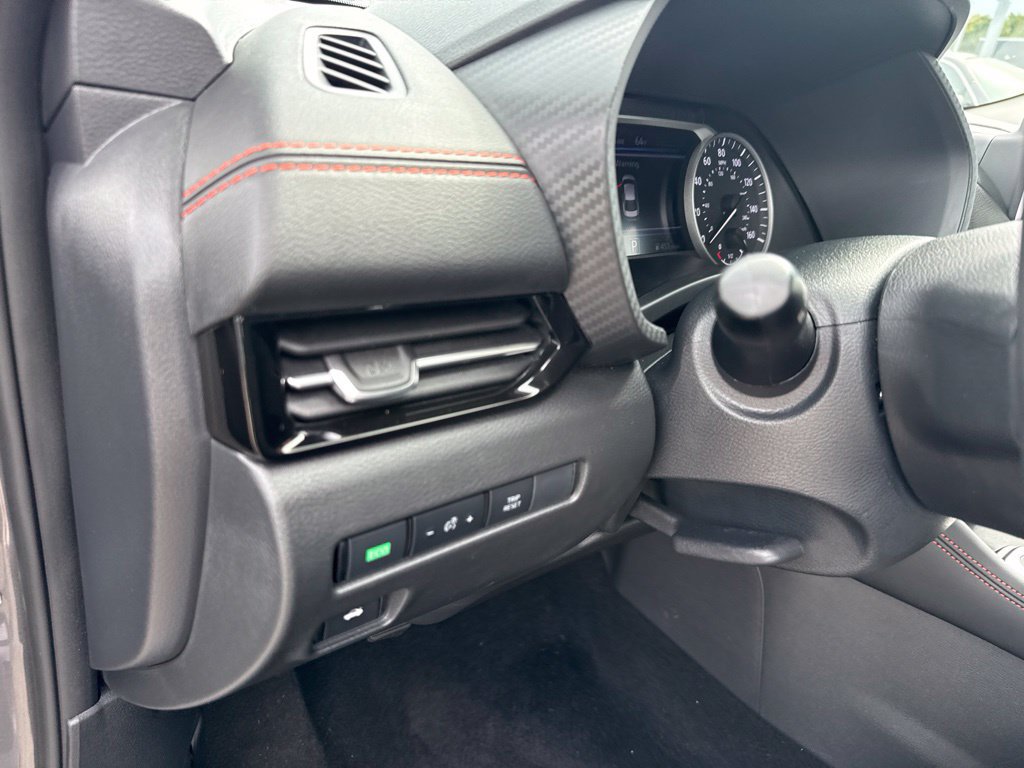 Certified 2025 Nissan Sentra SR w/ SR Premium Package FWD image 15