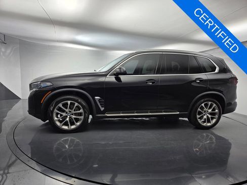 Certified 2024 BMW X5 sDrive40i w/ Premium Package RWD image 39