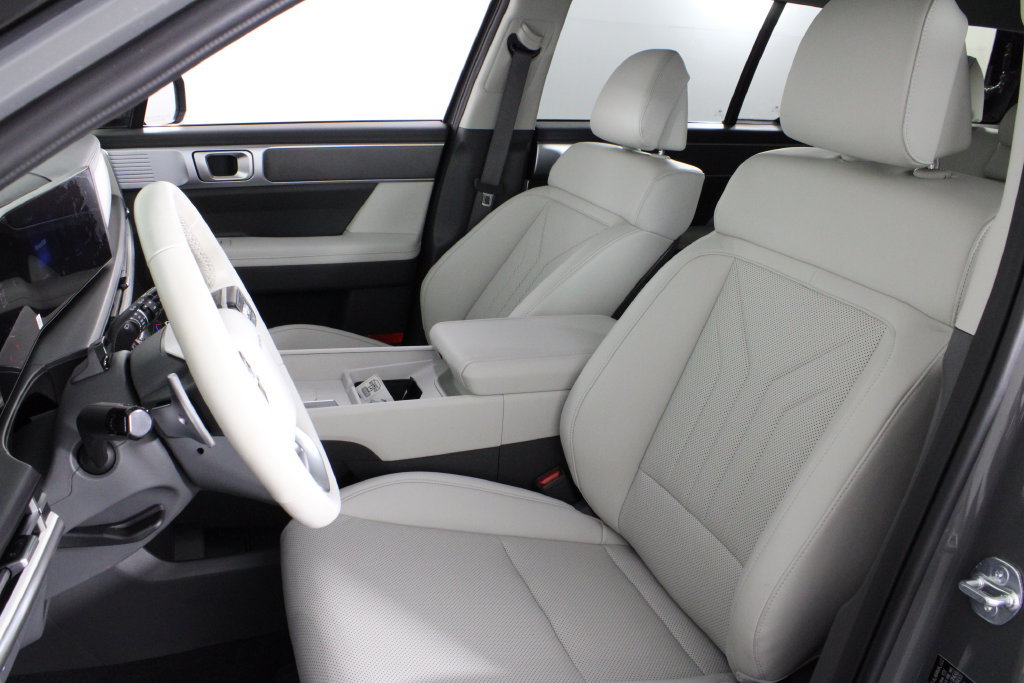 Certified 2027 Hyundai Santa Fe SEL FWD image 22