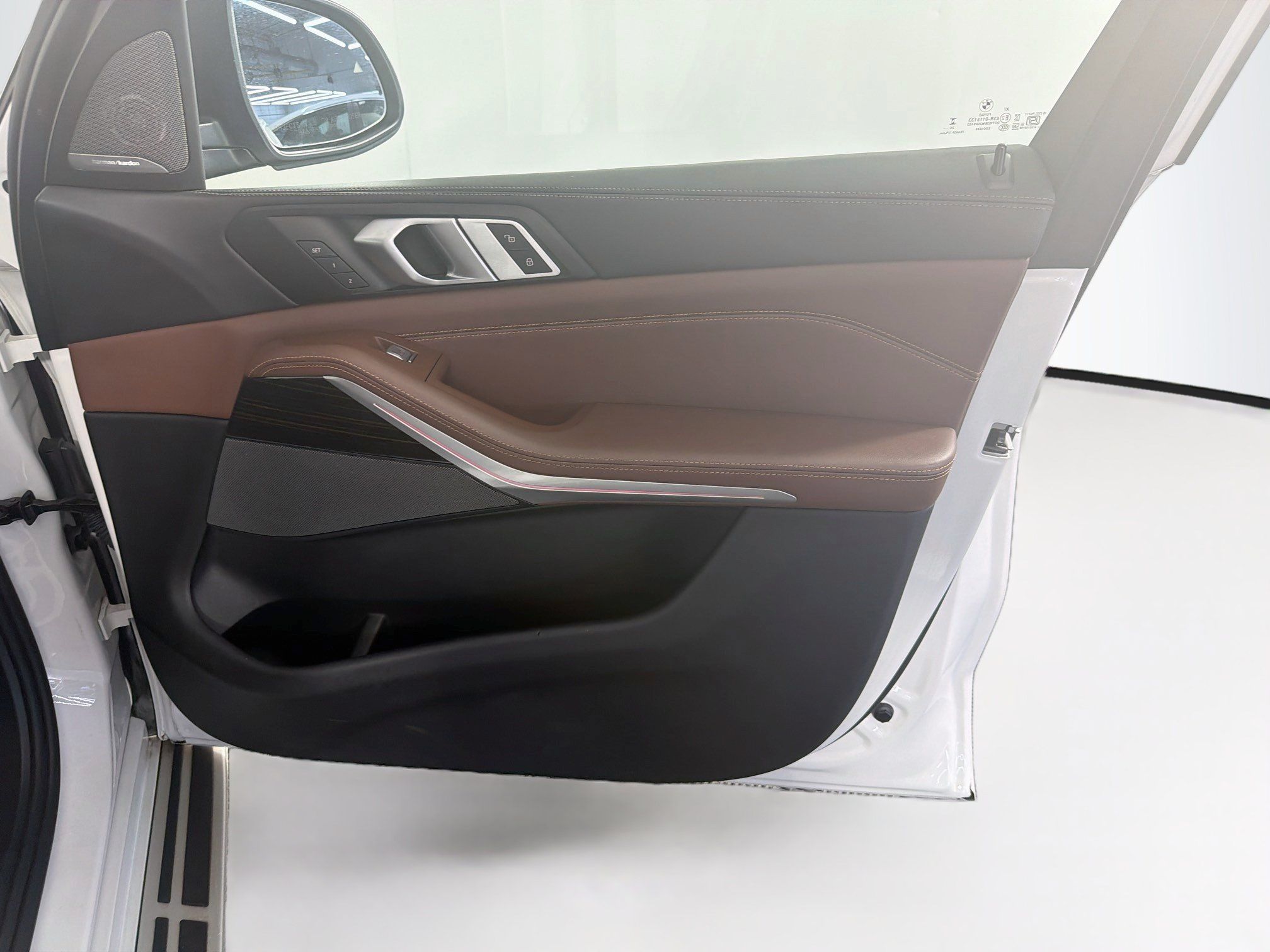 Used 2025 BMW X7 xDrive40i AWD/4WD image 34