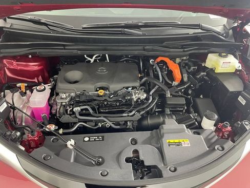 New 2026 Toyota Sienna Platinum AWD/4WD image 20