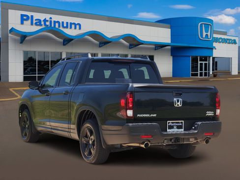 Used 2023 Honda Ridgeline Black Edition image 5