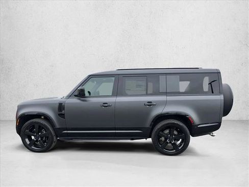 New 2026 Land Rover Defender 130 V8 AWD/4WD image 8
