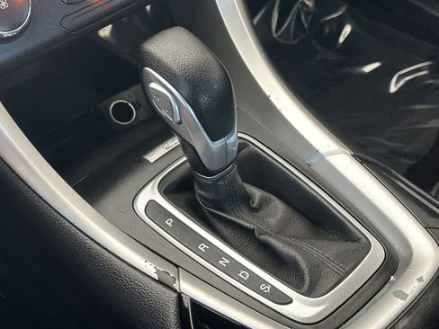 Used 2014 Ford Fusion SE FWD image 21