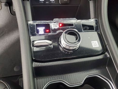 New 2025 Jeep Grand Cherokee L Limited image 17