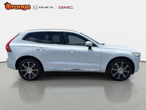 Used 2018 Volvo XC60 T6 Inscription w/ Luxury Seat Package AWD/4WD image 2