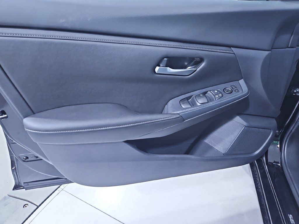 Certified 2025 Nissan Sentra SV w/ Trunk Package FWD image 12