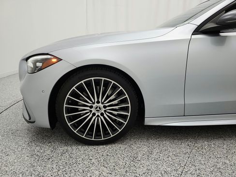 Used 2022 Mercedes-Benz C 300 Sedan image 13