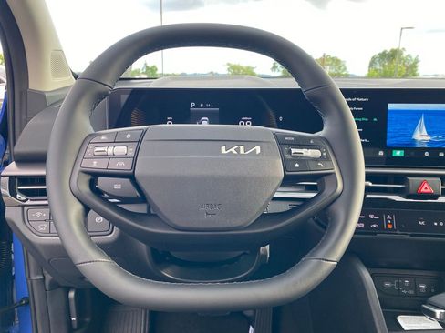 New 2026 Kia Sportage EX image 16