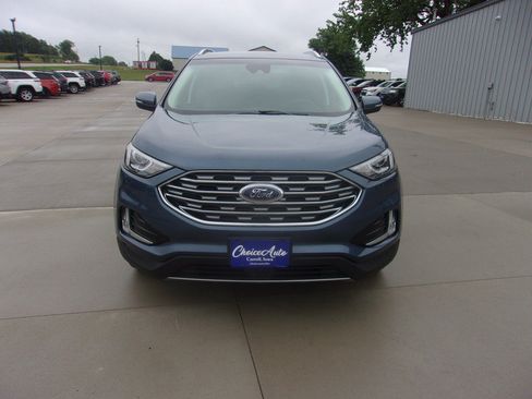 Used 2019 Ford Edge SEL w/ Equipment Group 201A AWD/4WD image 4