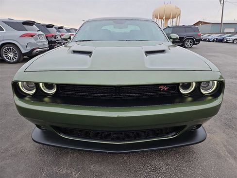 Used 2022 Dodge Challenger R/T image 12