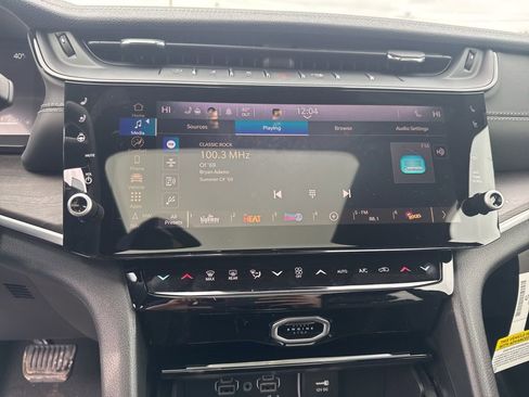 New 2026 Jeep Grand Cherokee Limited image 12