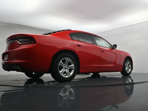 Used 2022 Dodge Charger SXT RWD image 41