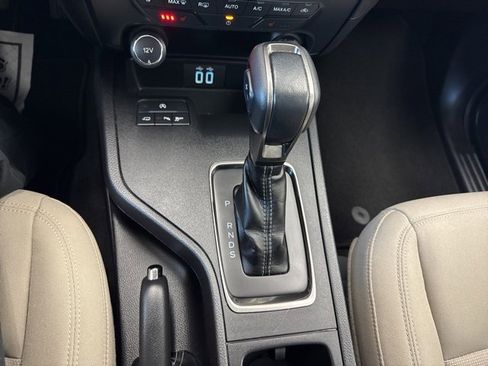 Used 2019 Ford Ranger XLT w/ Equipment Group 302A Luxury image 25