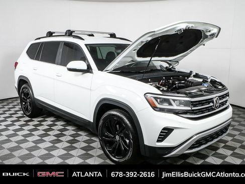 Used 2023 Volkswagen Atlas SE image 35
