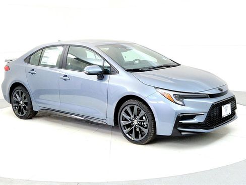 New 2026 Toyota Corolla SE image 7