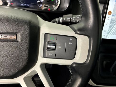 Used 2023 Land Rover Defender 110 S image 22