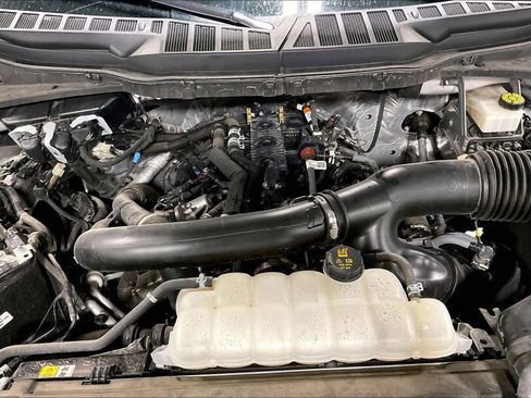 Used 2024 Ford F150 Lariat image 12