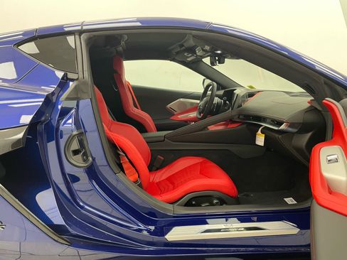 New 2027 Chevrolet Corvette Grand Sport w/ Z52 Sport Performance Package RWD image 16